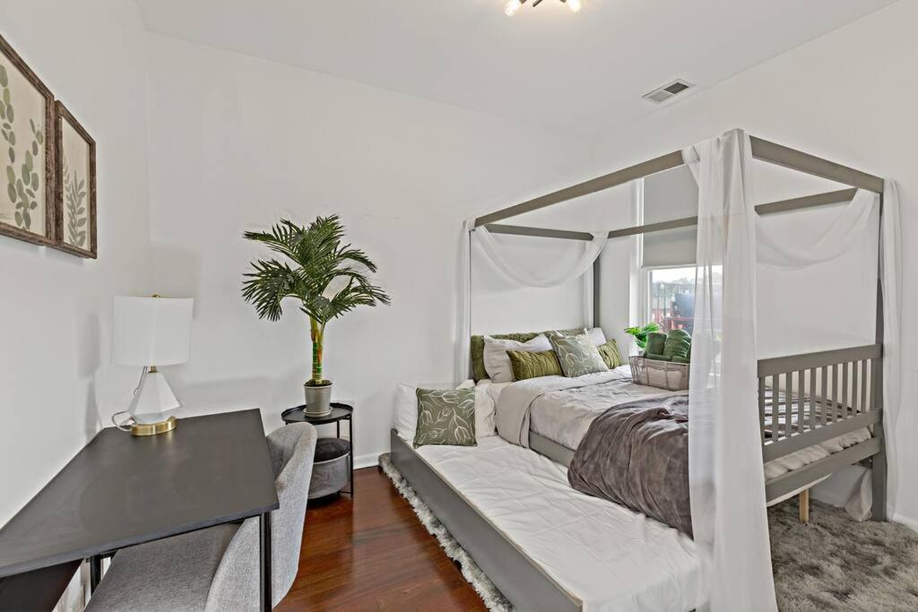 The Penthouse, Lux Near Downtown, Uofc & * Chicago