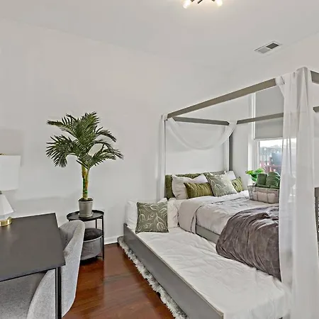 The Penthouse, Lux Stay Near Downtown, Uofc & Lake Chicago Exterior photo